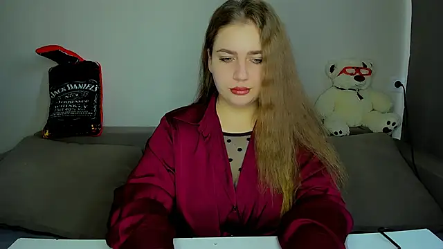 yourgem   online show from 10.02.25