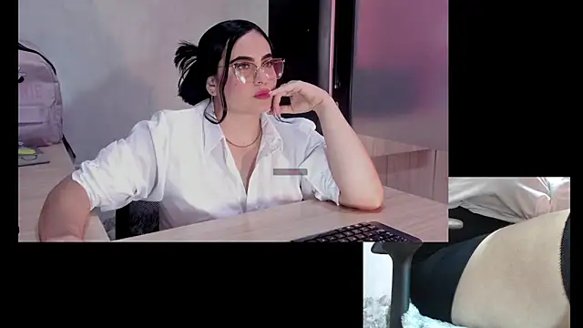 Snapshot of sofiiacarson chatting on 03.07.26 sofiiacarson online show from 03.07.26