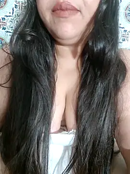 Snapshot of Hot-lino chatting on 11.13.25 Hot-lino online show from 11.13.25