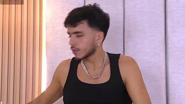 Snapshot of AlexanderJordan chatting on 10.16.25 AlexanderJordan online show from 10.16.25