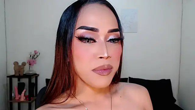 Lessandra Lust online show from 09.11.25