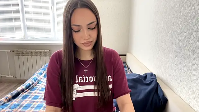 Snapshot of Leaf_Unto chatting on 09.24.25 Leaf Unto online show from 09.24.25