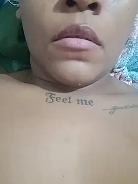 Snapshot of nessinha12 chatting on 09.10.25 nessinha12 online show from 09.10.25