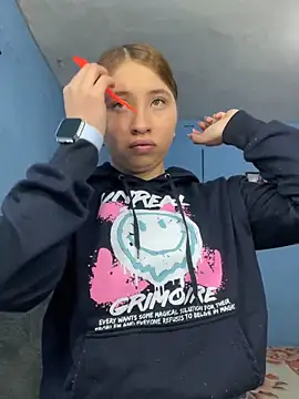 mia skys online show from 02.10.26