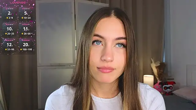 Moonlight1Sonata1 online show from 10.16.25