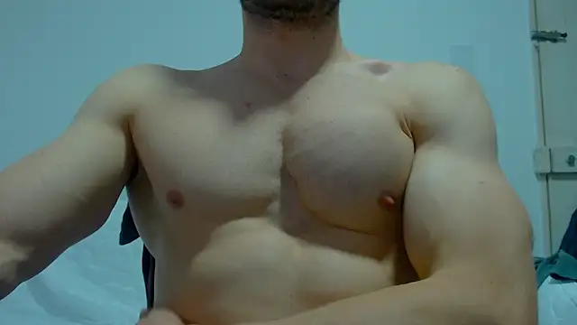 Snapshot of Rocky_Muscle chatting on 05.09.26 Rocky Muscle online show from 05.09.26