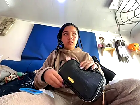 amanne misa online show from 10.10.25