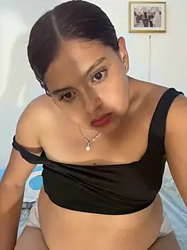 Snapshot of sbanna_valle_ chatting on 05.15.26 sbanna valle online show from 05.15.26