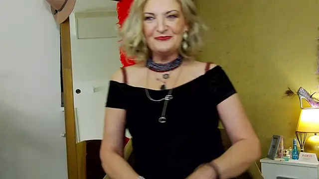 Snapshot of Allura_Jenson chatting on 05.16.26 Allura Jenson online show from 05.16.26