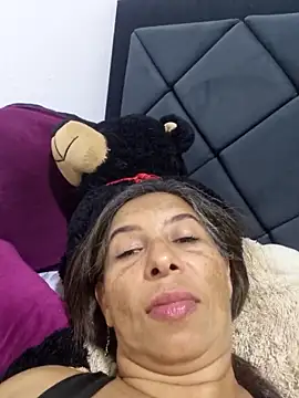 maleja23 online show from 09.25.25