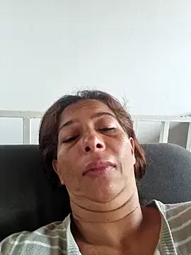 maleja23 online show from 04.11.26