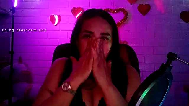 MiiaVelasquez online show from 02.12.26