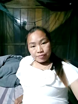 Snapshot of bany-xx chatting on 10.27.25 bany-xx online show from 10.27.25