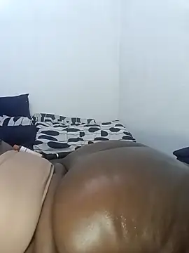 ASSQUEEN37Xx online show from 04.18.26