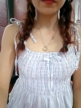 MyMy08 online show from 09.21.25