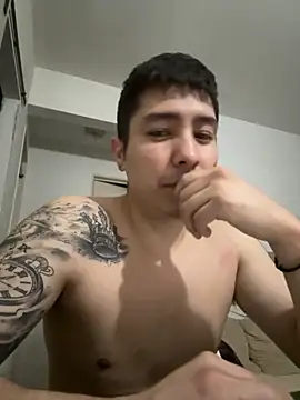 Snapshot of 9999Alez chatting on 10.09.25 9999Alez online show from 10.09.25