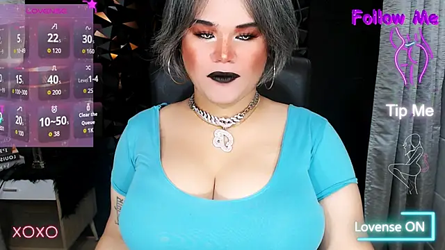 xHugeHarleySelfsuckerx online show from 10.16.25