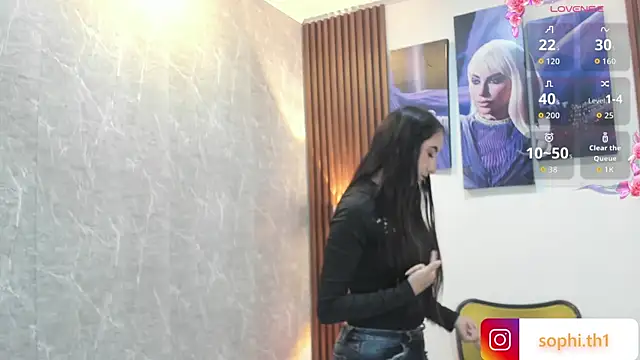 Snapshot of Sophi_Thaylorr chatting on 10.07.25 Sophi Thaylorr online show from 10.07.25