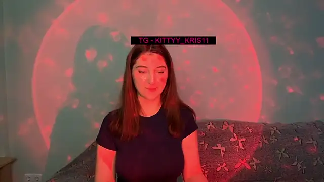 kitty kristy1 online show from 11.30.25