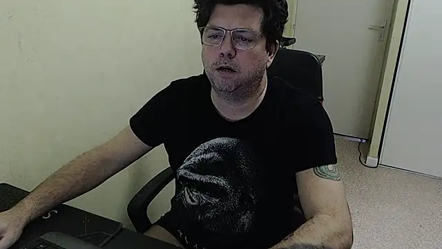 Snapshot of blueandwhite1 chatting on 01.09.26 blueandwhite1 online show from 01.09.26