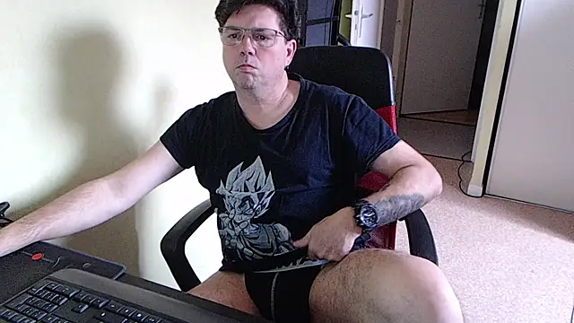 Snapshot of blueandwhite1 chatting on 02.20.26 blueandwhite1 online show from 02.20.26