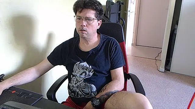 blueandwhite1 online show from 04.09.26