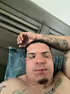 YadielPublic online show from 02.21.26