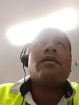 danigarci2307 online show from 02.27.26