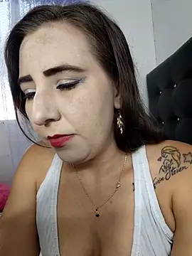 Snapshot of isabella_lovem chatting on 02.07.26 isabella lovem online show from 02.07.26