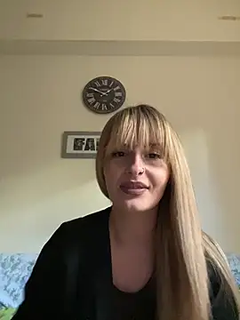 Sexy Bulgarian woman online show from 01.13.26