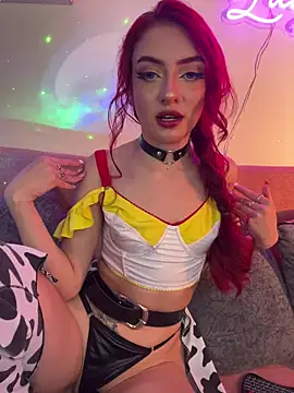 LucyGray online show from 11.18.25