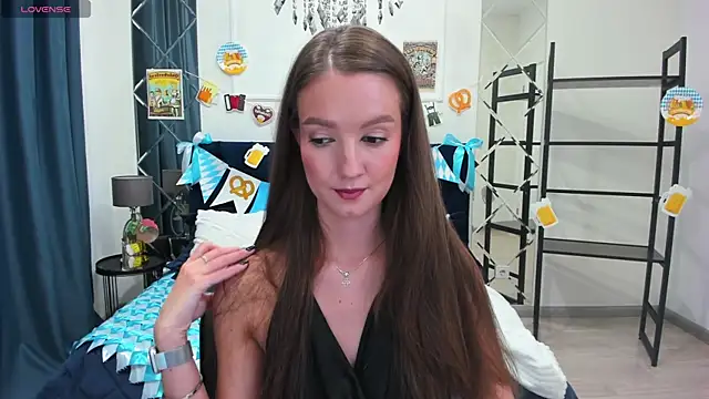 LoraSunnyy online show from 10.03.25