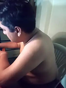 Snapshot of Batallus88 chatting on 12.18.25 Batallus88 online show from 12.18.25