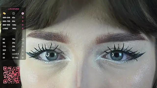 Snapshot of DreamyDaisy chatting on 09.20.25 DreamyDaisy online show from 09.20.25