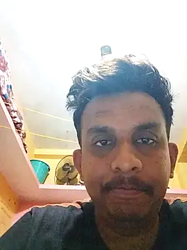 Snapshot of Nihaal17 chatting on 10.16.25 Nihaal17 online show from 10.16.25