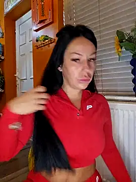 Filthymaddymilfy25 online show from 11.18.25