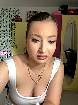 Snapshot of RebekaRose chatting on 01.18.26 RebekaRose online show from 01.18.26