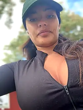 Snapshot of Risky_Workouts chatting on 09.26.25 Risky Workouts online show from 09.26.25