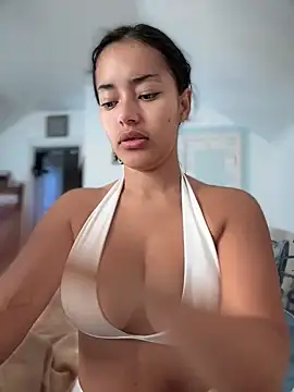 Snapshot of Risky_Workouts chatting on 10.10.25 Risky Workouts online show from 10.10.25