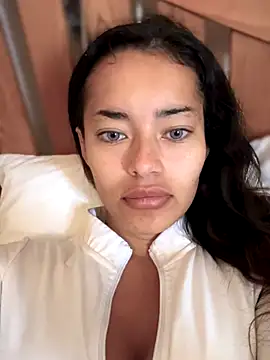 Snapshot of Risky_Workouts chatting on 10.23.25 Risky Workouts online show from 10.23.25