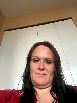 Snapshot of sinfful-secrets@xh chatting on 12.01.25 sinfful-secretsxh online show from 12.01.25