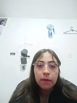 Snapshot of AlessandraPazzi chatting on 07.28.26 AlessandraPazzi online show from 07.28.26