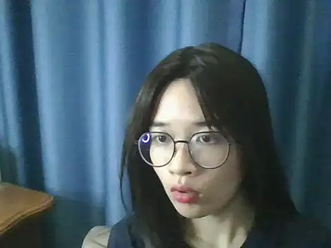 Snapshot of Monice1314 chatting on 09.13.25 Monice1314 online show from 09.13.25