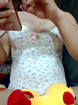 YuchengLy online show from 10.21.25