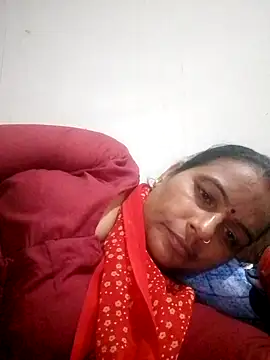 Snapshot of Suhani_hot12 chatting on 10.13.25 Suhani hot12 online show from 10.13.25