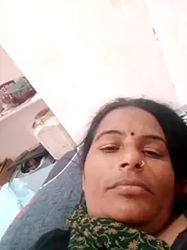 Snapshot of Suhani_hot12 chatting on 10.26.25 Suhani hot12 online show from 10.26.25