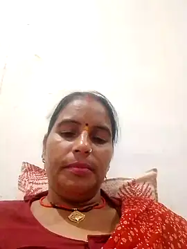 Snapshot of Suhani_hot12 chatting on 11.05.25 Suhani hot12 online show from 11.05.25