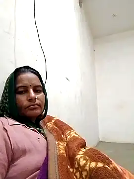 Snapshot of Suhani_hot12 chatting on 12.16.25 Suhani hot12 online show from 12.16.25