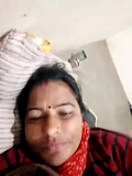 Snapshot of Suhani_hot12 chatting on 12.18.25 Suhani hot12 online show from 12.18.25