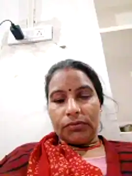 Snapshot of Suhani_hot12 chatting on 12.18.25 Suhani hot12 online show from 12.18.25
